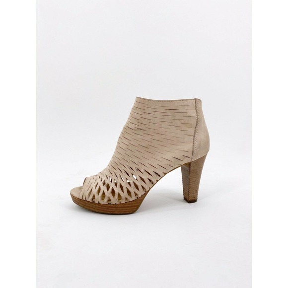 t tahari paul bootie